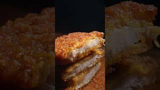 ファミチキチーズとペヤング／今日もデスク飯。37 #food #デスク飯